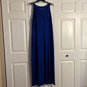 Women's gown dress. Brand new. Excellent condition. Size L. Perfect for parties.